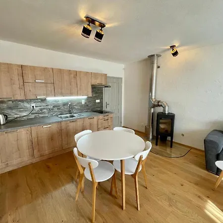 Appartamento Apartman Kika Mýto pod Ďumbierom
